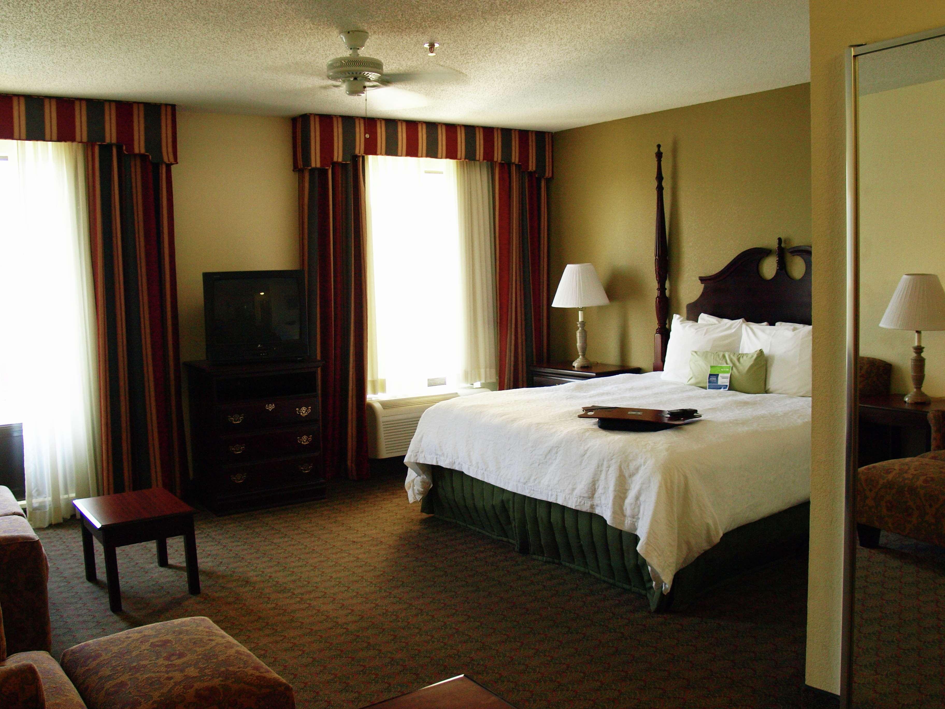 Hampton Inn Canton Kültér fotó