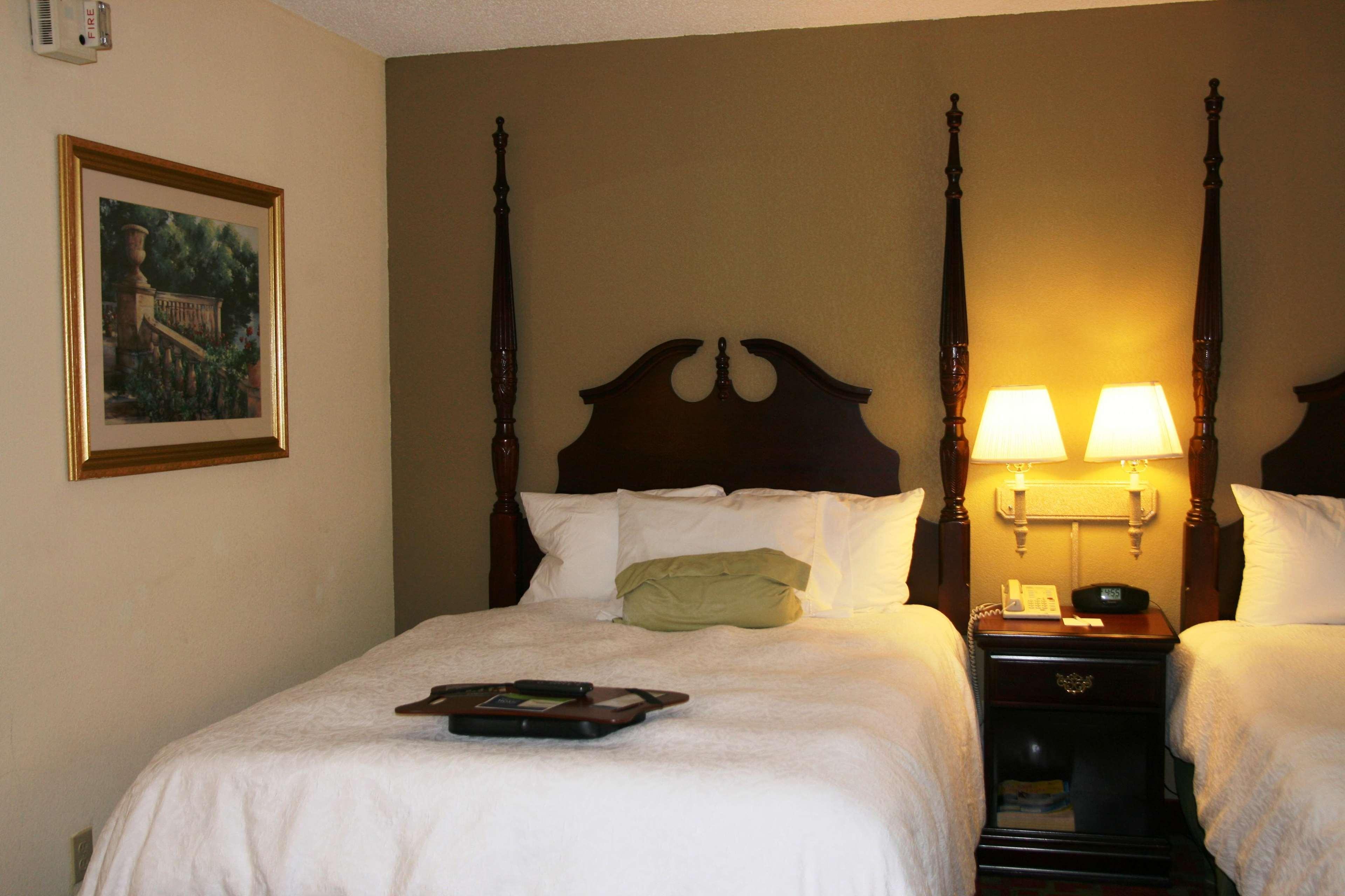 Hampton Inn Canton Szoba fotó