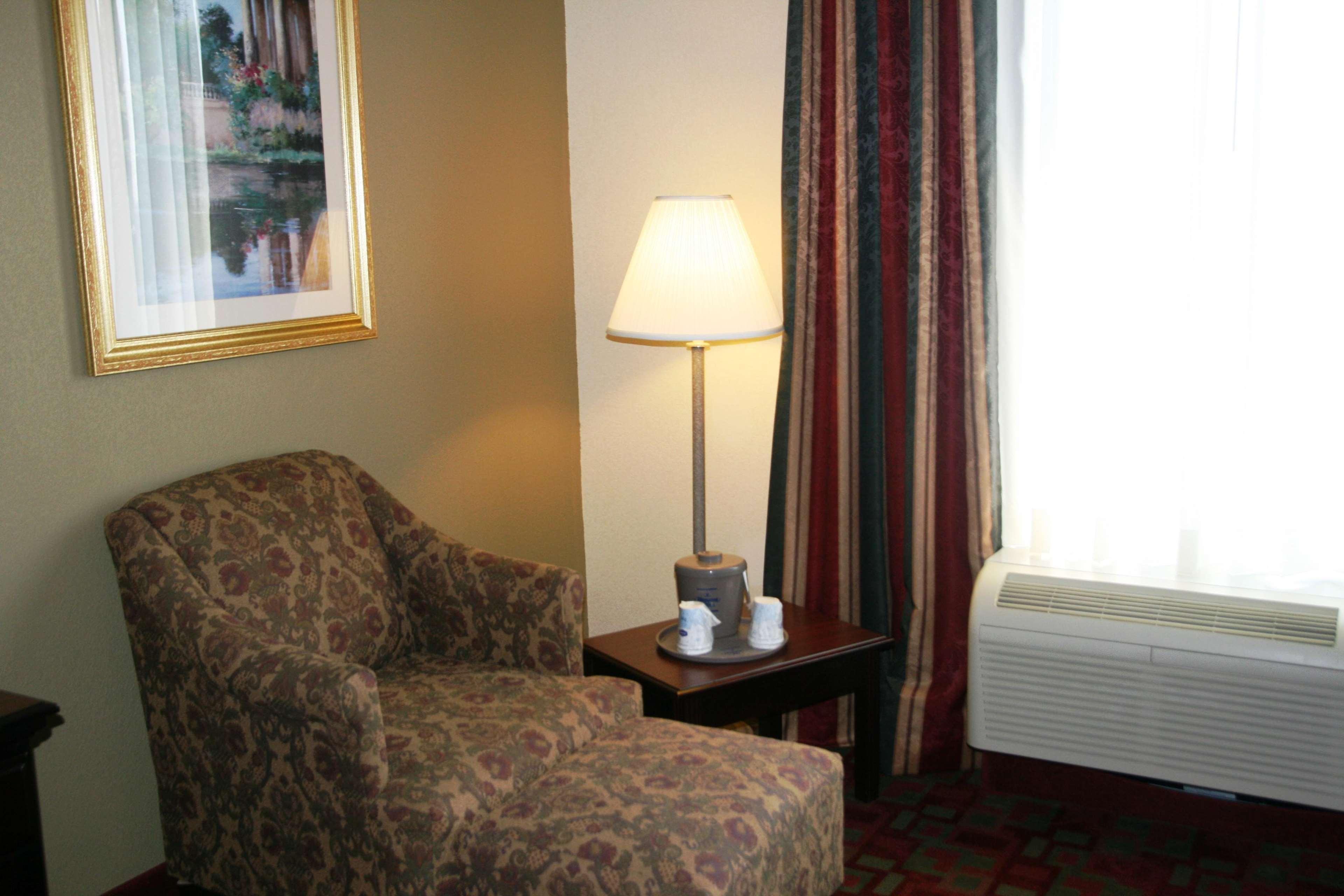 Hampton Inn Canton Szoba fotó