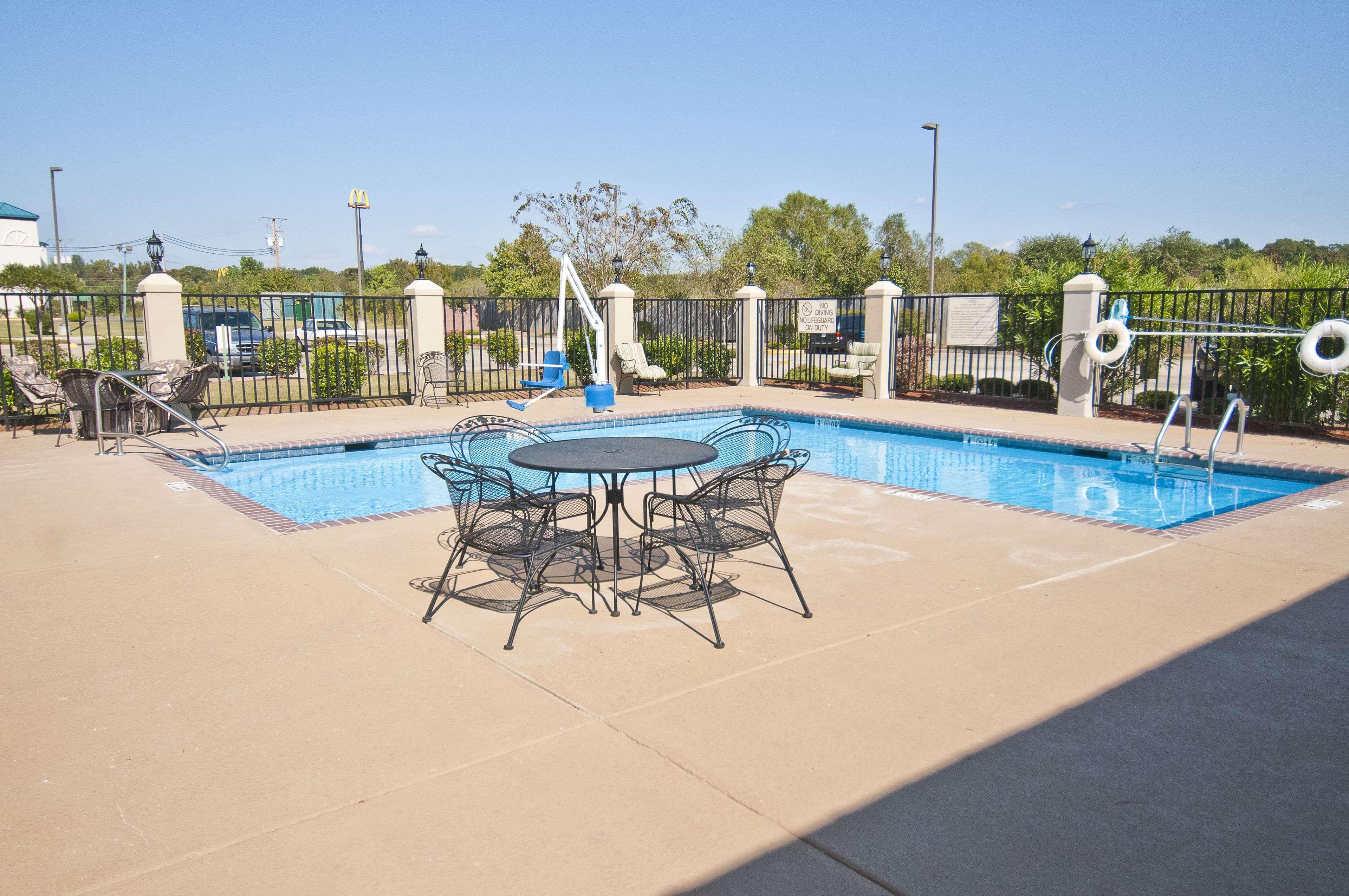 Hampton Inn Canton Kültér fotó