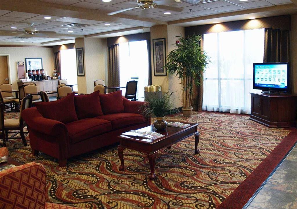 Hampton Inn Canton Beltér fotó